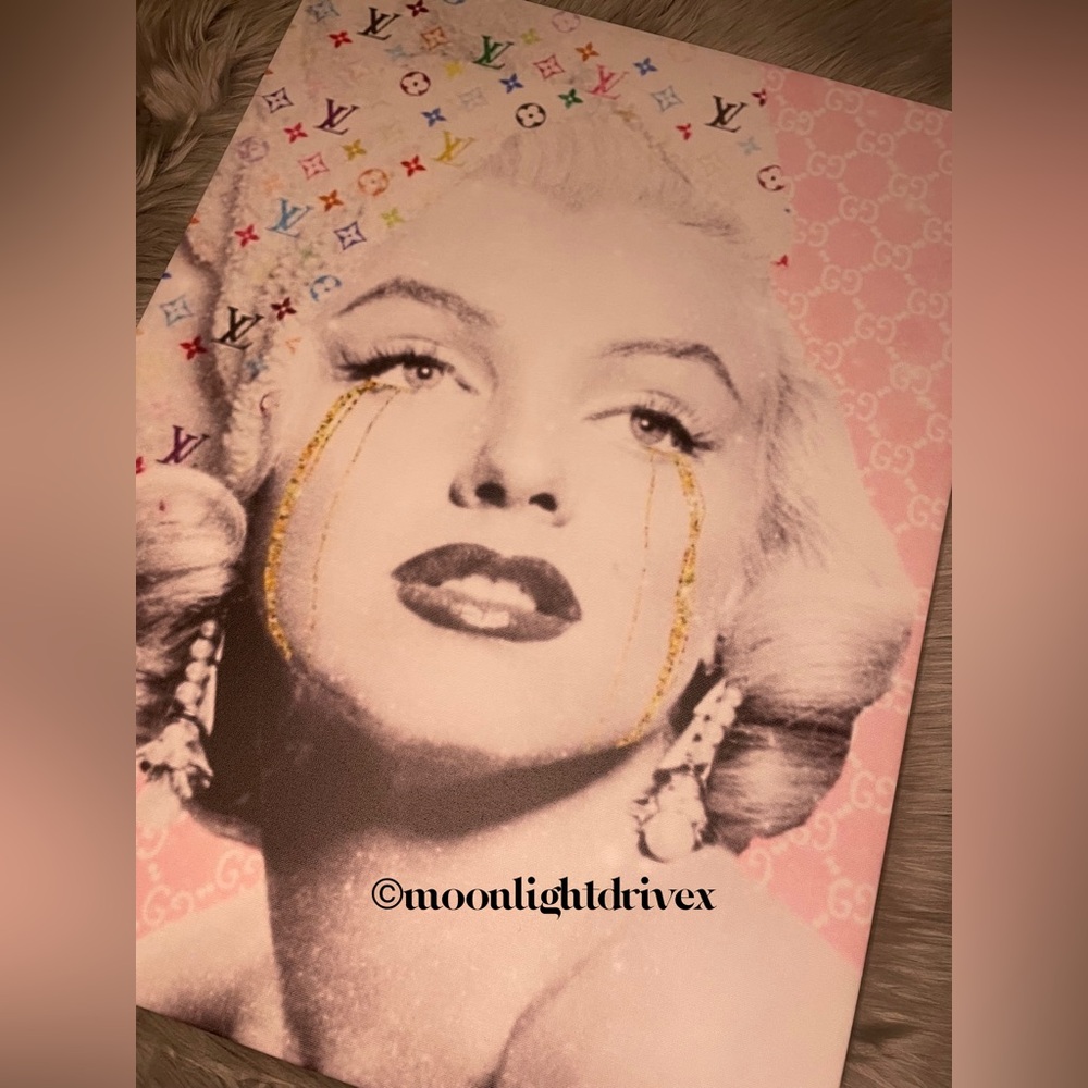 Marilyn Monroe Canvas Wall Decor - Picture 2 of 2